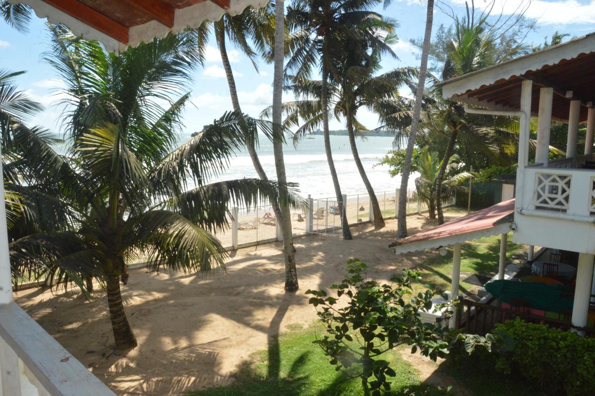 Отель Weligama Bay View Экстерьер фото