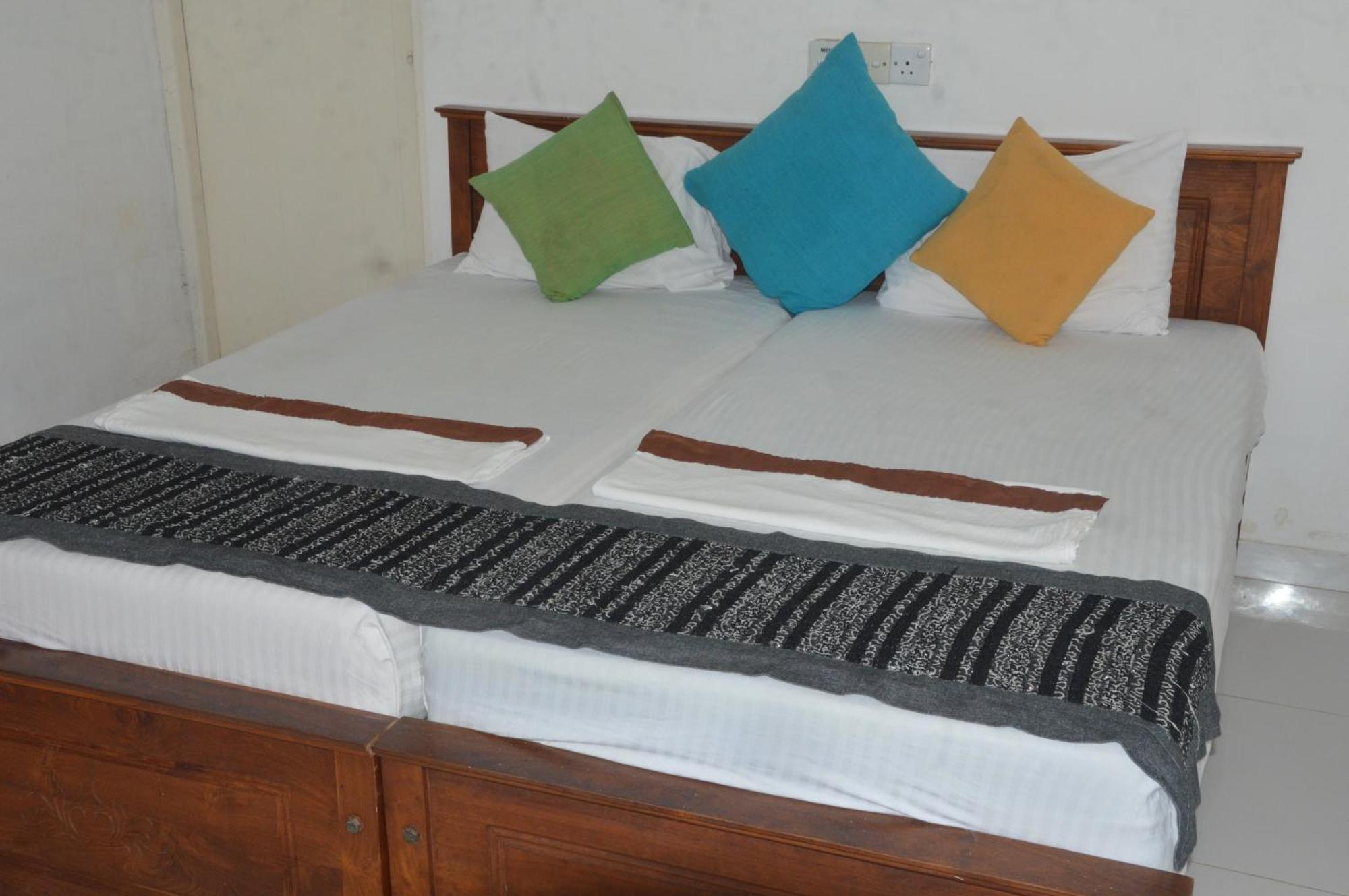 Отель Weligama Bay View Экстерьер фото