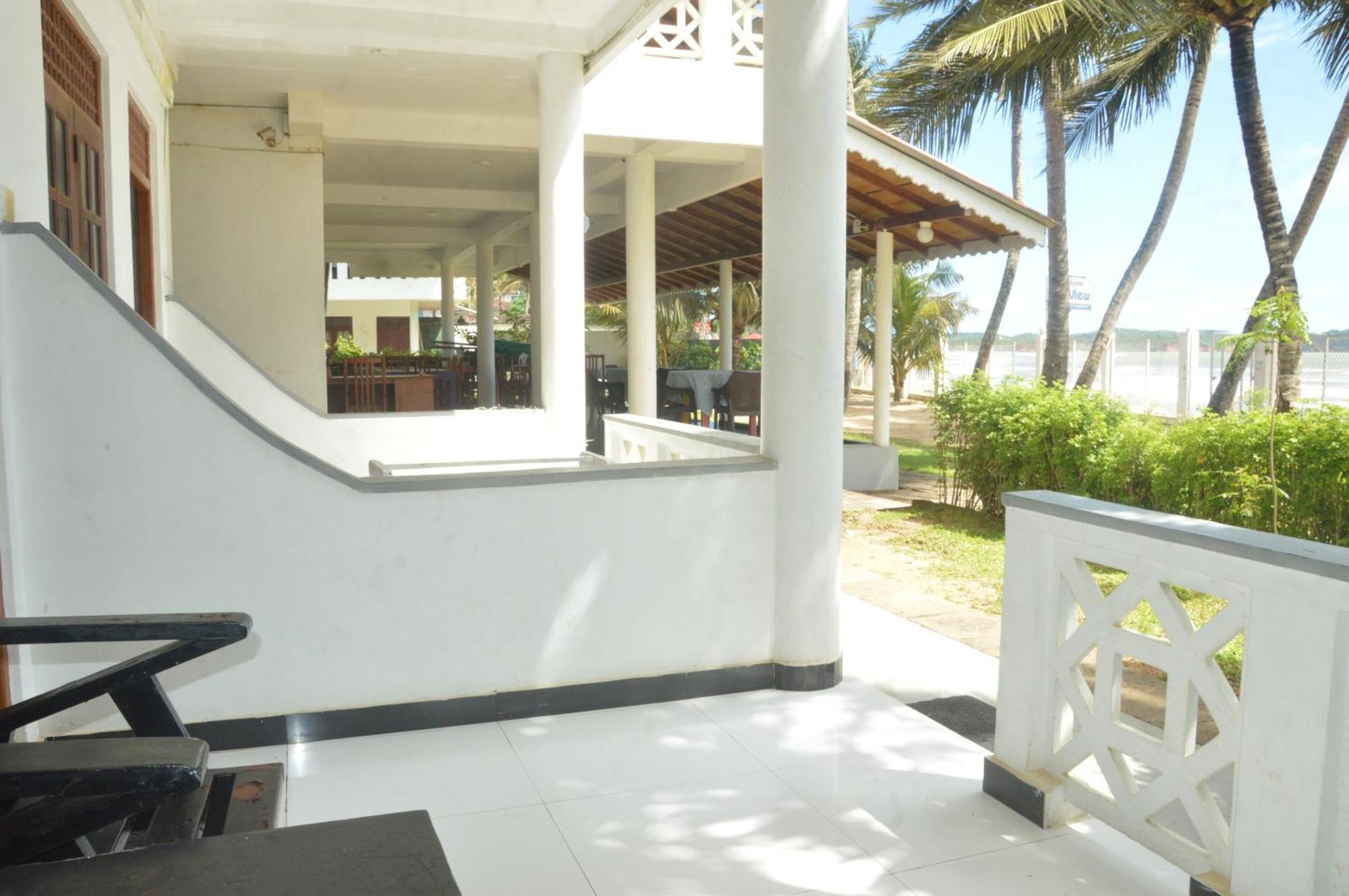 Отель Weligama Bay View Экстерьер фото